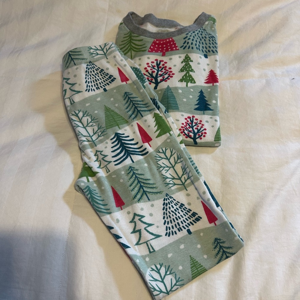 The Honest Company Multicolor Tree Print Kids Pajama Set